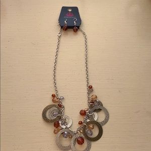 Paparazzi necklace with matching earrings